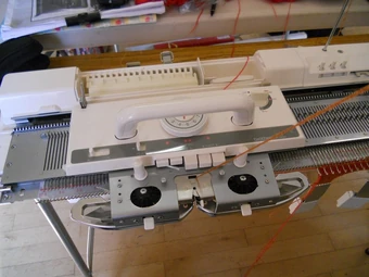 Brother KH864 knitting machine