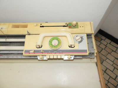 Brother KH892 knitting machine