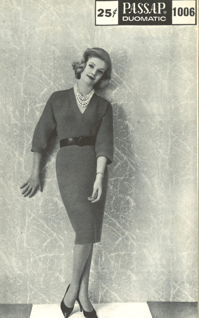 Passap Duomatic Pattern 1006 Magyar Dress Passap Duomatic Pattern 1006 Magyar Dress