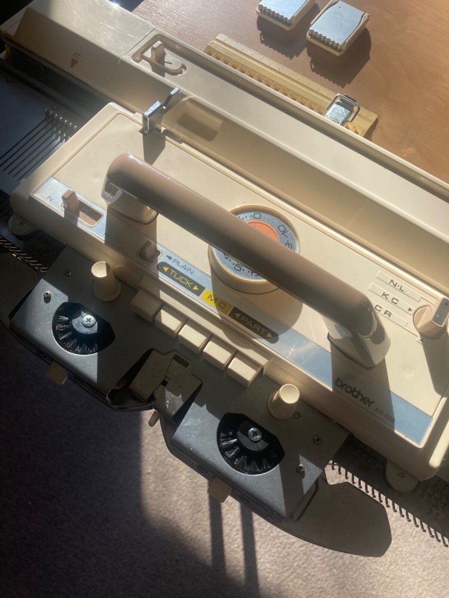 brother KH830 knitting machine